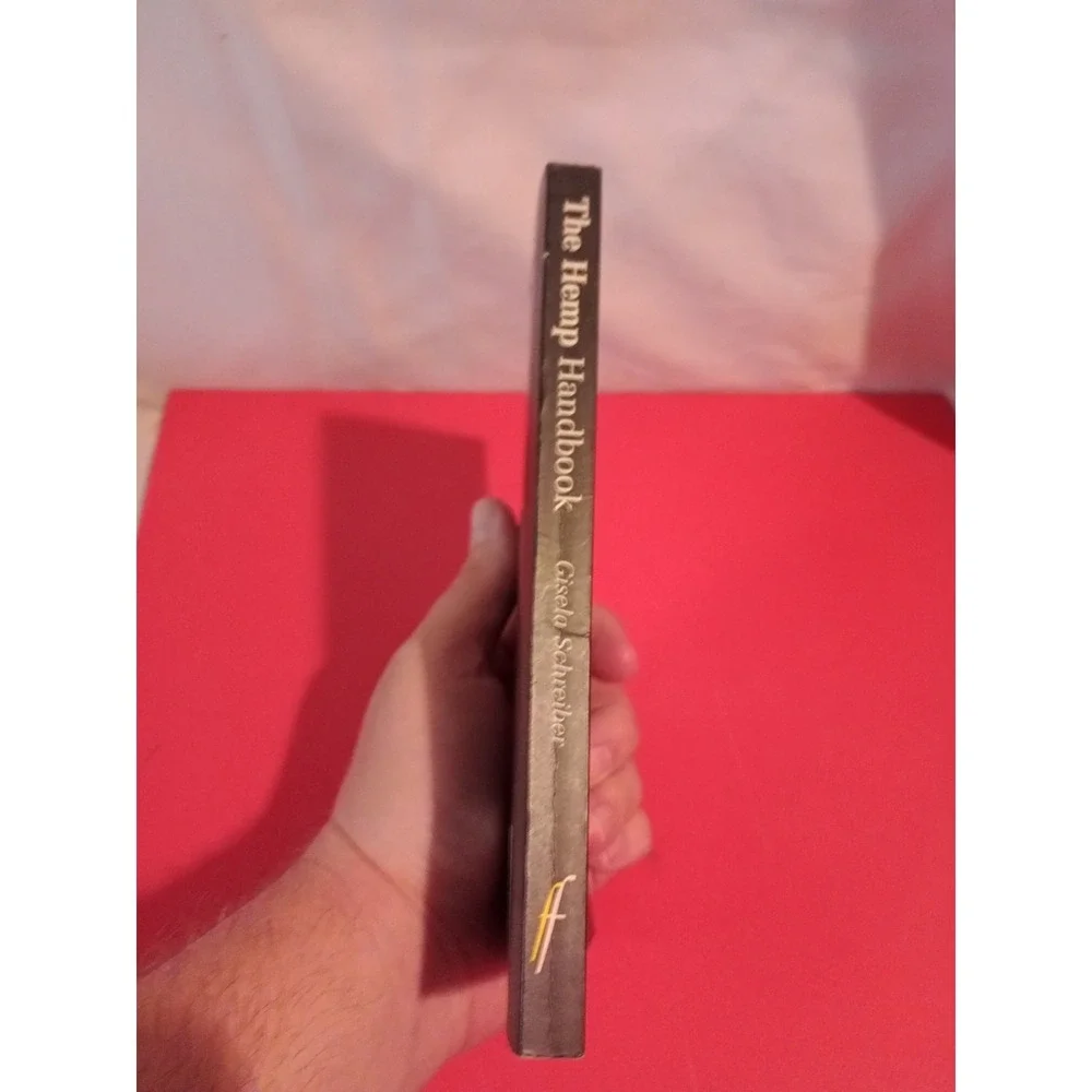Hemp Handbook by Gisela Schreiber (2003, Trade Paperback)